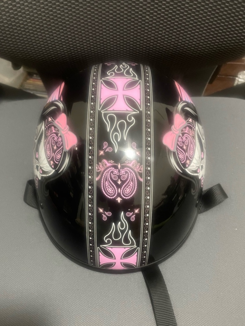Skid Lids Motorcycle Helmet - Women’s Size Small - Excellent Condition